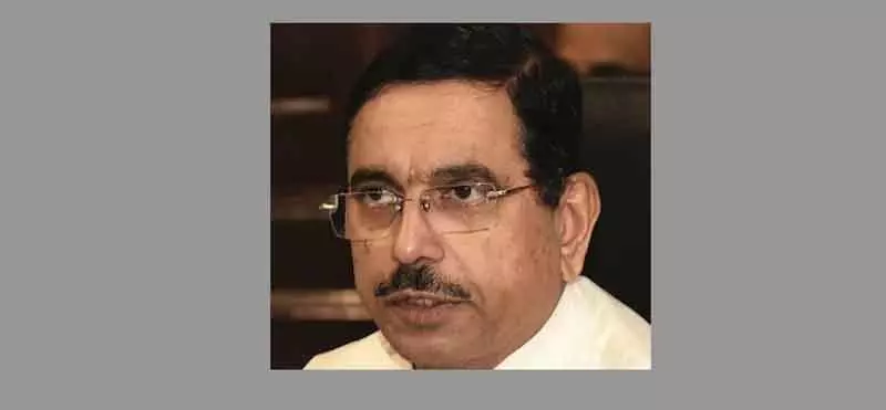 जीएसटी से जुड़ी 3,981 उपभोक्ता शिकायतों का समाधान हुआ: प्रह्लाद जोशी जीएसटी से जुड़ी 3,981 उपभोक्ता शिकायतों का समाधान हुआ: प्रह्लाद जोशी