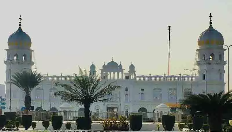 Sikh संगठनों ने पाक तीर्थयात्रा के लिए केंद्र की मंजूरी का स्वागत किया Sikh संगठनों ने पाक तीर्थयात्रा के लिए केंद्र की मंजूरी का स्वागत किया