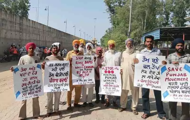 सिख कार्यकर्ताओं की मांग, Guru Nanak Dev के गुरुपर्व से पहले करतारपुर कॉरिडोर खोला जाए सिख कार्यकर्ताओं की मांग, Guru Nanak Dev के गुरुपर्व से पहले करतारपुर कॉरिडोर खोला जाए
