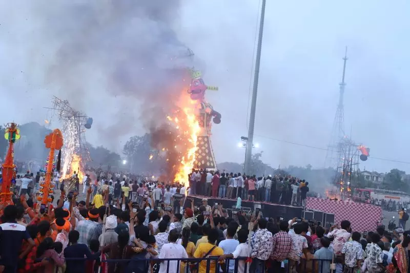 Karnal में दशहरा पर्व धूमधाम से मनाया गया Karnal में दशहरा पर्व धूमधाम से मनाया गया
