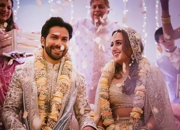 Varun Dhawan ने तनावपूर्ण शादी पर बात की, ट्विंकल खन्ना ने मजाक उड़ाया Varun Dhawan ने तनावपूर्ण शादी पर बात की, ट्विंकल खन्ना ने मजाक उड़ाया