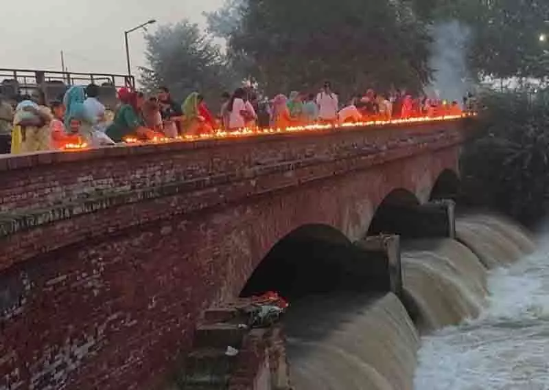 Ludhiana: दशहरा, गांधी जयंती, दुर्गा विसर्जन जैसे आयोजनों का आयोजन किया जाता है Ludhiana: दशहरा, गांधी जयंती, दुर्गा विसर्जन जैसे आयोजनों का आयोजन किया जाता है