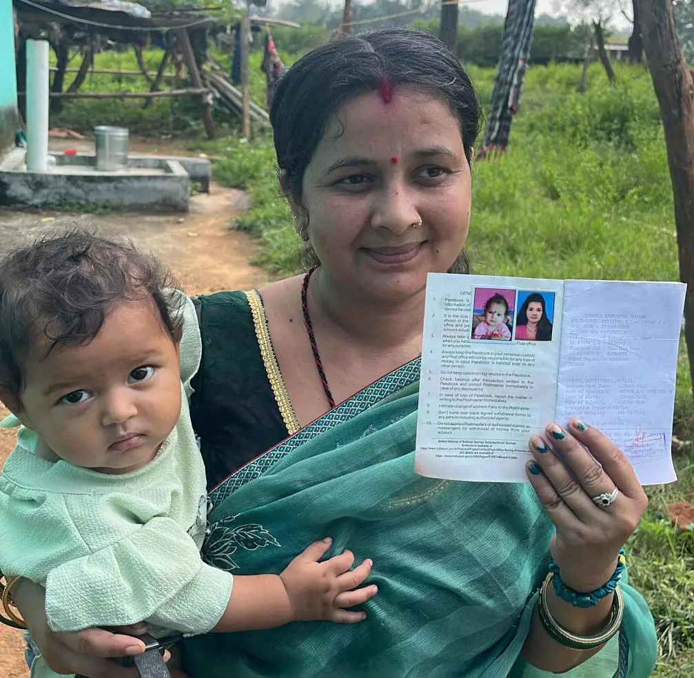 बेटी का भविष्य सुरक्षित करने की अनोखी पहल की बिदवंती ने बेटी का भविष्य सुरक्षित करने की अनोखी पहल की बिदवंती ने