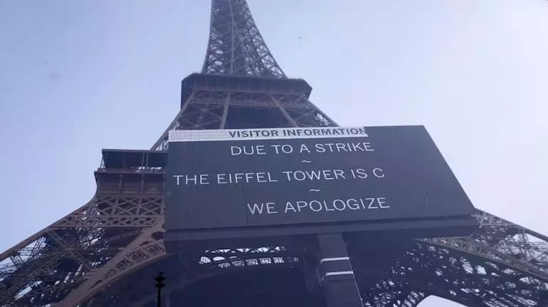 फ्रांस में खर्च में कटौती के विरोध में राष्ट्रव्यापी हड़ताल के बीच Eiffel Tower को बंद करना पड़ा फ्रांस में खर्च में कटौती के विरोध में राष्ट्रव्यापी हड़ताल के बीच Eiffel Tower को बंद करना पड़ा