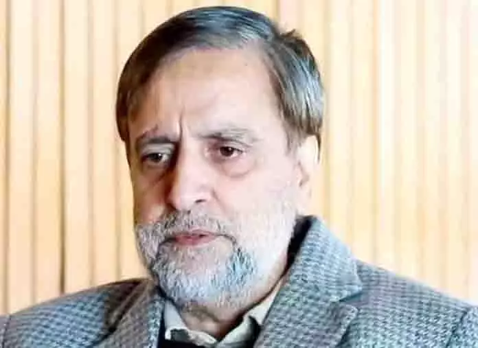 सांसद ने BRO सीई के साथ मुगल रोड सुरंग मुद्दे पर चर्चा की सांसद ने BRO सीई के साथ मुगल रोड सुरंग मुद्दे पर चर्चा की