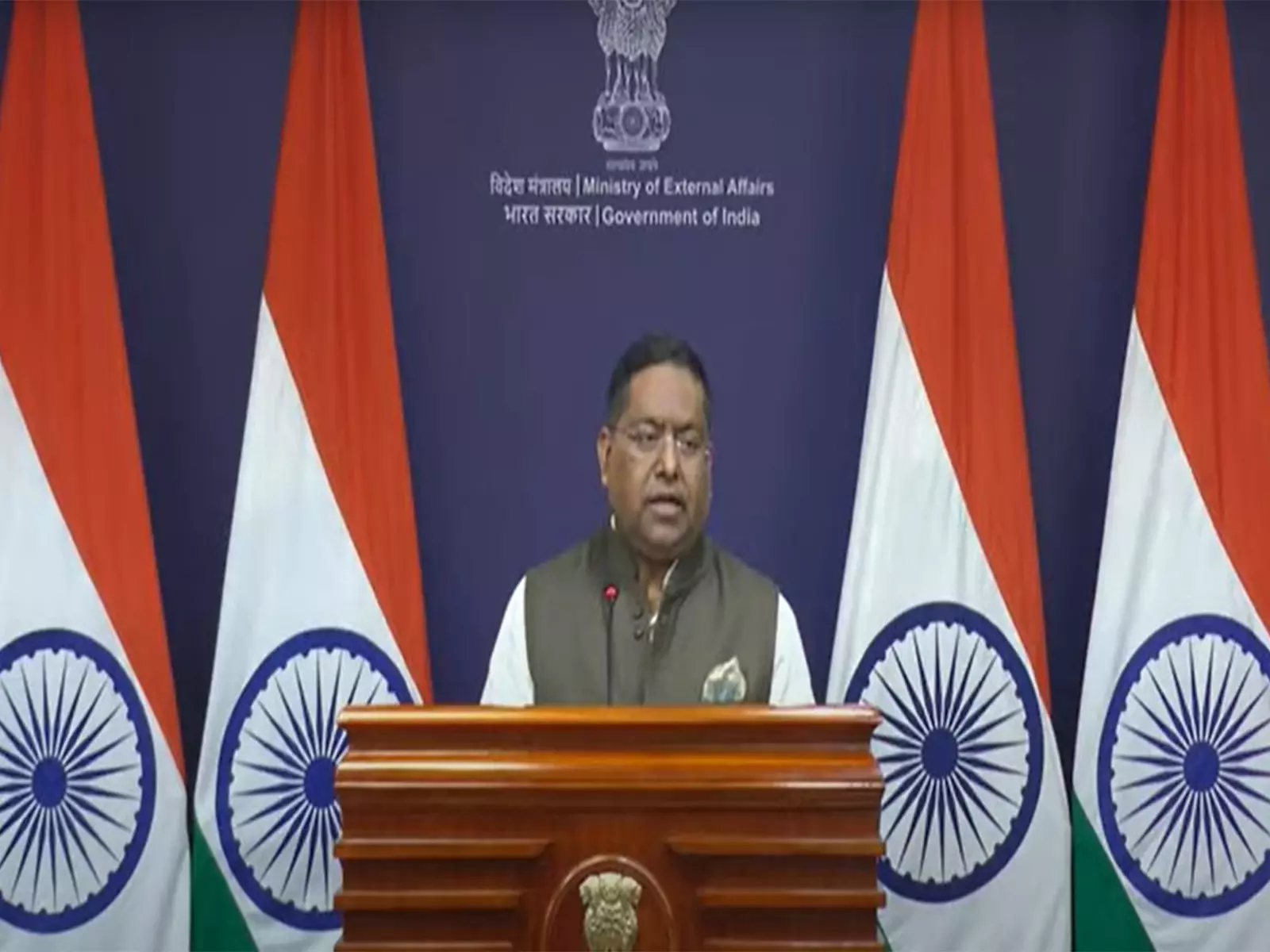 पाकिस्तान के दमनकारी रवैये का स्वाभाविक परिणाम: PoJK विरोध प्रदर्शनों पर विदेश मंत्रालय पाकिस्तान के दमनकारी रवैये का स्वाभाविक परिणाम: PoJK विरोध प्रदर्शनों पर विदेश मंत्रालय