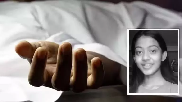 Ashoknagar में सड़क किनारे मिला शव, पुलिस ने की युवती की पहचान Ashoknagar में सड़क किनारे मिला शव, पुलिस ने की युवती की पहचान