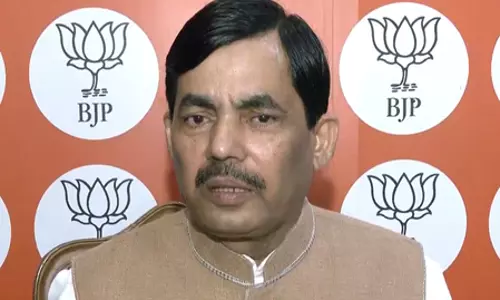‘विदेश जाकर देश को बदनाम न करें राहुल गांधी,’ शाहनवाज हुसैन ने दी नसीहत