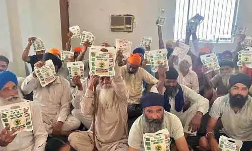 Punjab बाढ़, फसलें नष्ट, पीएयू के बीज अभियान से उम्मीद जगी Punjab बाढ़, फसलें नष्ट, पीएयू के बीज अभियान से उम्मीद जगी