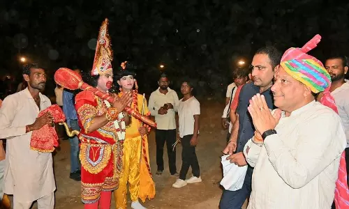 Haryana : भाजपा नेता गोबिंद कांडा ने सिरसा में रावण दहन का नेतृत्व किया Haryana : भाजपा नेता गोबिंद कांडा ने सिरसा में रावण दहन का नेतृत्व किया