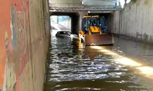 Ropar में रेलवे अंडरपास बारिश के हफ्तों बाद भी जलमग्न