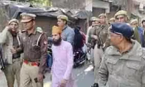 पुलिस ने हाजिन में सामाजिक मुद्दों पर इमामों के साथ बैठक की