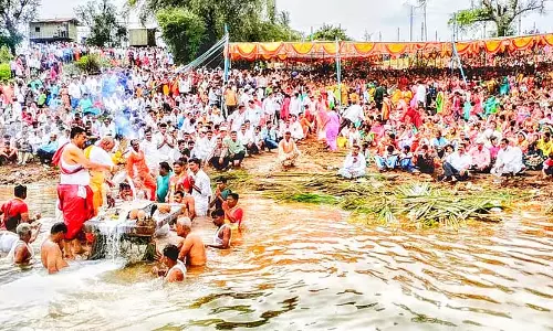 Kagwada : भव्य समारोह में देवी पद्मावती का अभिषेक Kagwada : भव्य समारोह में देवी पद्मावती का अभिषेक