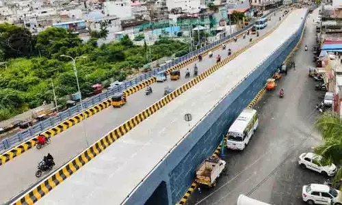 Falaknuma पर समानांतर सड़क पुल यात्रियों के लिए खुला Falaknuma पर समानांतर सड़क पुल यात्रियों के लिए खुला