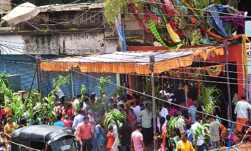 देवी पूजा; मनोकामना पूर्ति के लिए प्रार्थना देवी पूजा; मनोकामना पूर्ति के लिए प्रार्थना