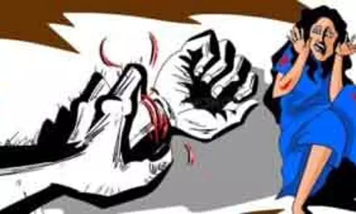 बलात्कार के आरोपी तिरुवन्नामलाई पुलिसकर्मी सेवा से बर्खास्त
