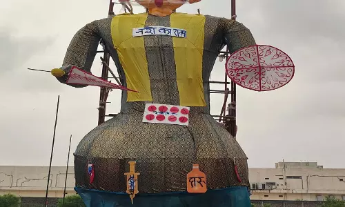श्री प्रयास दशहरा उत्सव: नशा विरोधी संदेश और बच्चों के लिए 20 लाख की सहायता की घोषणा