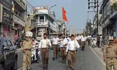 Janipur, पाटोली में स्वयंसेवकों ने रूट मार्च किया Janipur, पाटोली में स्वयंसेवकों ने रूट मार्च किया