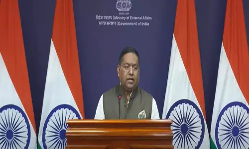 पाकिस्तान के दमनकारी रवैये का स्वाभाविक परिणाम: PoJK विरोध प्रदर्शनों पर विदेश मंत्रालय पाकिस्तान के दमनकारी रवैये का स्वाभाविक परिणाम: PoJK विरोध प्रदर्शनों पर विदेश मंत्रालय