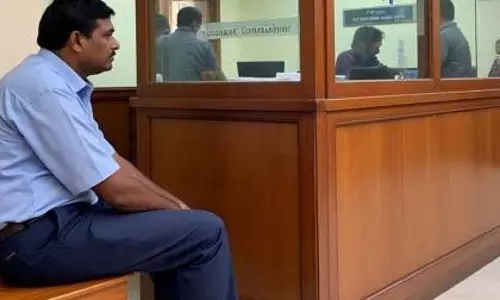 Shankar Patole ने मांगी 60 लाख रुपये की रिश्वत, बिल्डर को 5 घंटे तक हिरासत में रखा