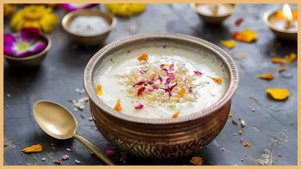 Sharad Purnima 2025: कब है शरद पूर्णिमा जानें क्यों खुले आसमान के नीचे रखी जाती है खीर Sharad Purnima 2025: कब है शरद पूर्णिमा जानें क्यों खुले आसमान के नीचे रखी जाती है खीर