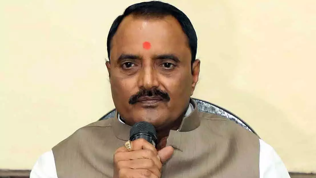मुरैना सौर परियोजना से चंबल की अर्थव्यवस्था को बढ़ावा मिलेगा: Minister Rakesh Shukla मुरैना सौर परियोजना से चंबल की अर्थव्यवस्था को बढ़ावा मिलेगा: Minister Rakesh Shukla