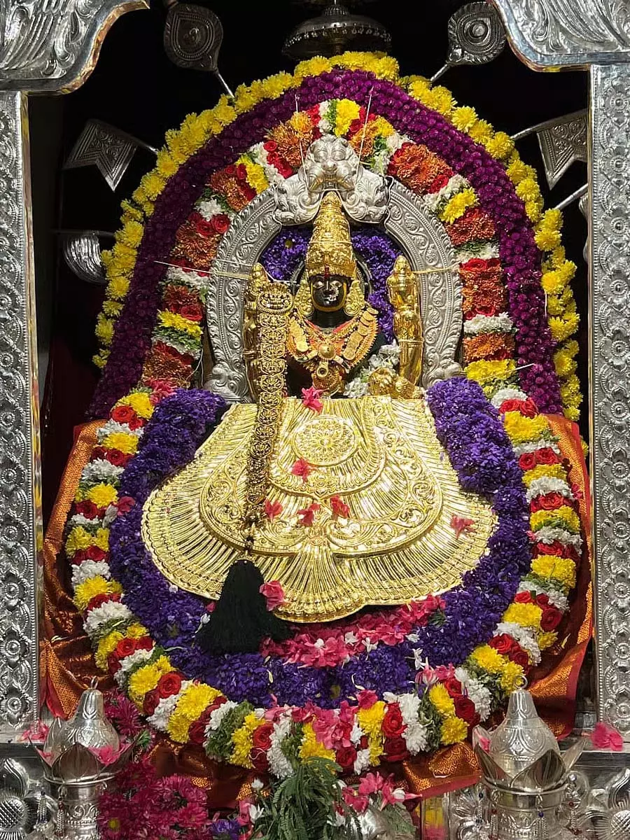 Shravanabelagola : देवी जिनवाणी सरस्वती की भव्य पूजा Shravanabelagola : देवी जिनवाणी सरस्वती की भव्य पूजा