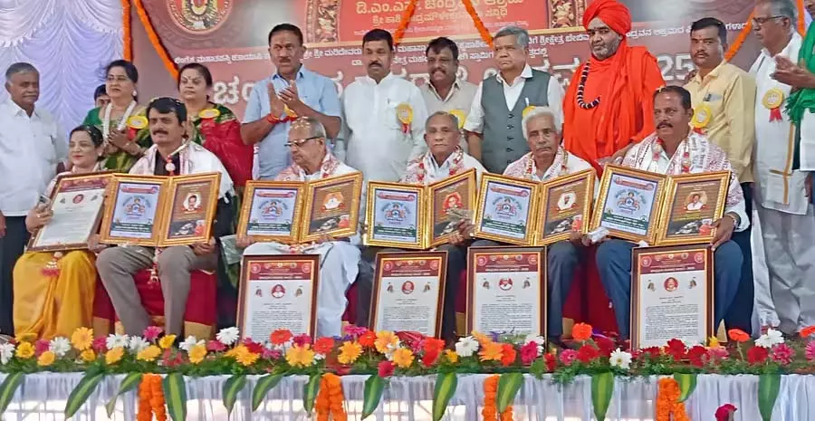 सरकार ने संकट का समाधान कर दिया है: Minister N. Chaluvarayaswamy सरकार ने संकट का समाधान कर दिया है: Minister N. Chaluvarayaswamy