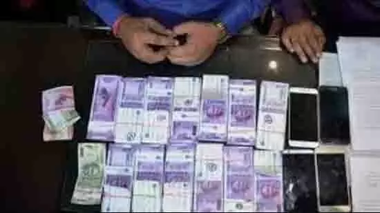 Chandigarh: 24 लाख रुपये मूल्य के नकली नोट जब्त, 3 गिरफ्तार Chandigarh: 24 लाख रुपये मूल्य के नकली नोट जब्त, 3 गिरफ्तार