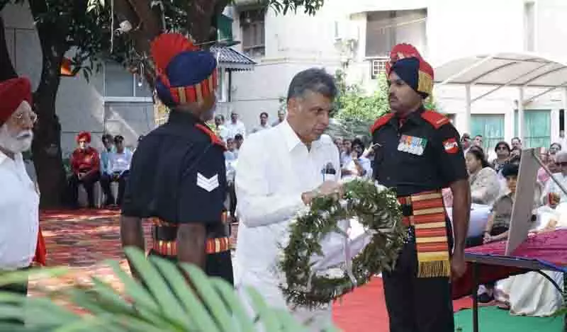 Chandigarh: शांति सेना के शहीद को याद किया गया Chandigarh: शांति सेना के शहीद को याद किया गया