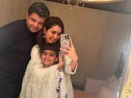 Raashi Khanna ने बताया, प्रियजनों के साथ बिताए पल हैं सबसे खास Raashi Khanna ने बताया, प्रियजनों के साथ बिताए पल हैं सबसे खास