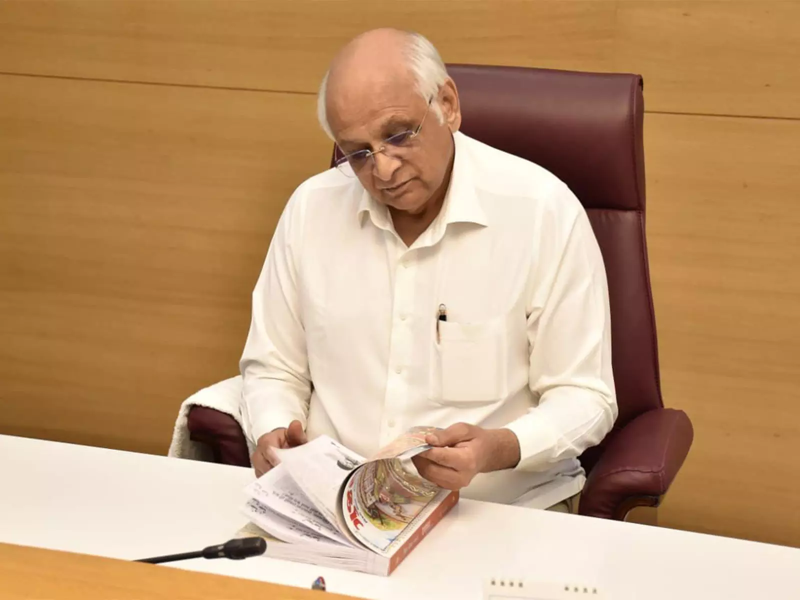CM भूपेन्द्र पटेल ने गुजरात दीपोत्सवी अंक विक्रम संवत- 2081 का किया अनावरण CM भूपेन्द्र पटेल ने गुजरात दीपोत्सवी अंक विक्रम संवत- 2081 का किया अनावरण