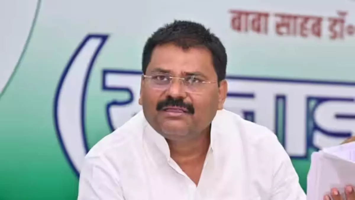 चुनाव एक ही चरण में हों: जेडी(यू) बिहार अध्यक्ष ने आयोग से की सिफारिश चुनाव एक ही चरण में हों: जेडी(यू) बिहार अध्यक्ष ने आयोग से की सिफारिश