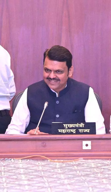 सीएम फडणवीस ने नासिक-त्र्यंबकेश्वर सिंहस्थ कुंभ मेला की तैयारियों में तेजी लाने के दिए निर्देश सीएम फडणवीस ने नासिक-त्र्यंबकेश्वर सिंहस्थ कुंभ मेला की तैयारियों में तेजी लाने के दिए निर्देश