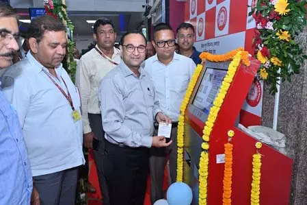 यात्री सुविधा बढ़ाने के लिए गुवाहाटी रेलवे स्टेशन पर एटीवीएम लगाए गए यात्री सुविधा बढ़ाने के लिए गुवाहाटी रेलवे स्टेशन पर एटीवीएम लगाए गए