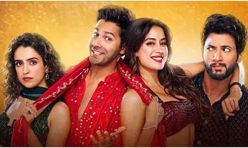 Box Office Collection: दूसरे दिन ही ‘कांतारा’ 100 करोड़ पार, जानिए SSKTK और बाकी फिल्मों की क्या रही कमाई Box Office Collection: दूसरे दिन ही ‘कांतारा’ 100 करोड़ पार, जानिए SSKTK और बाकी फिल्मों की क्या रही कमाई