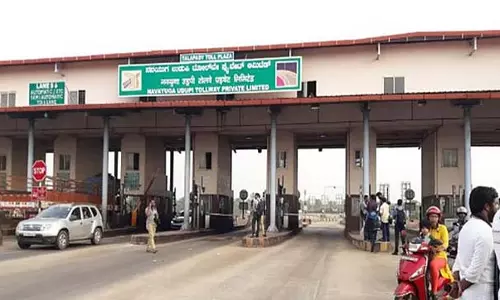 15 नवंबर से नए टोल नियम: बिना फास्टैग वालों के लिए केंद्र की तरफ से अच्छी खबर