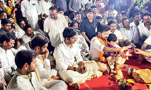 Telangana : दशहरा समारोह में सीएम रेवंत रेड्डी