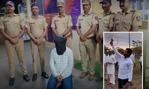 विजयादशमी पर गोलीबारी: कोरेगांव मुल में दो के खिलाफ मामला दर्ज विजयादशमी पर गोलीबारी: कोरेगांव मुल में दो के खिलाफ मामला दर्ज