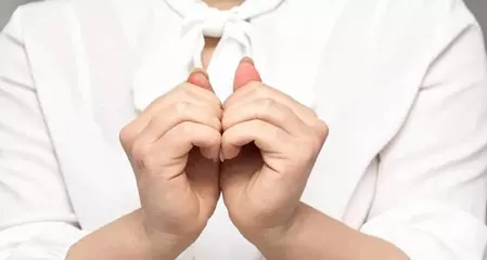 गंजापन, सफेद बाल और हेयर फॉल की समस्या का प्राकृतिक इलाज है बालायाम, जानें कैसे करता है काम गंजापन, सफेद बाल और हेयर फॉल की समस्या का प्राकृतिक इलाज है बालायाम, जानें कैसे करता है काम