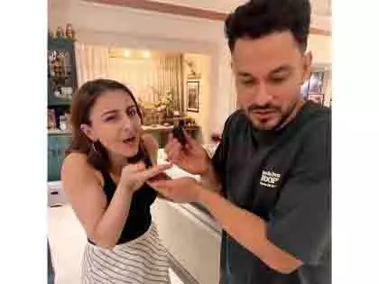 Soha Ali Khan: पति कुणाल खेमू के साथ घर पर मनाया जन्मदिन Soha Ali Khan: पति कुणाल खेमू के साथ घर पर मनाया जन्मदिन