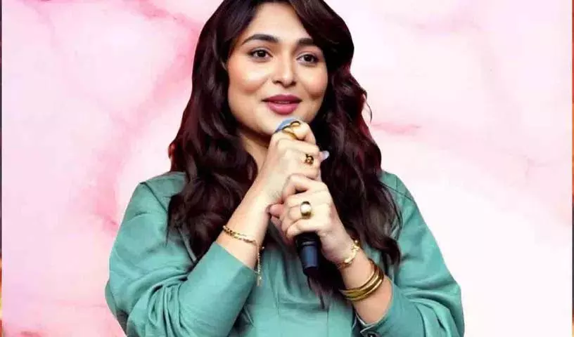 उस फिल्म का मेरे दिल में एक खास स्थान है.. तेलुगू फिल्म पर Kayadu Lohar उस फिल्म का मेरे दिल में एक खास स्थान है.. तेलुगू फिल्म पर Kayadu Lohar