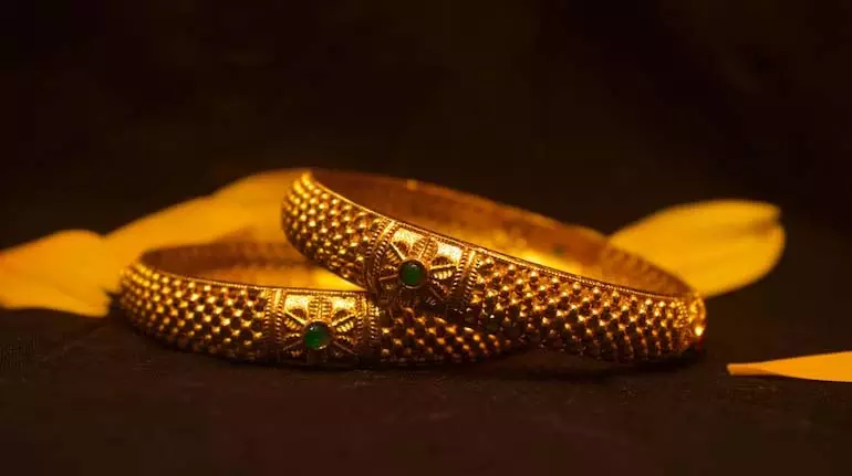 अमेरिकी सरकार के वित्त पोषण विधेयक के कारण इस सप्ताह सोने में अस्थिरता रह सकती अमेरिकी सरकार के वित्त पोषण विधेयक के कारण इस सप्ताह सोने में अस्थिरता रह सकती