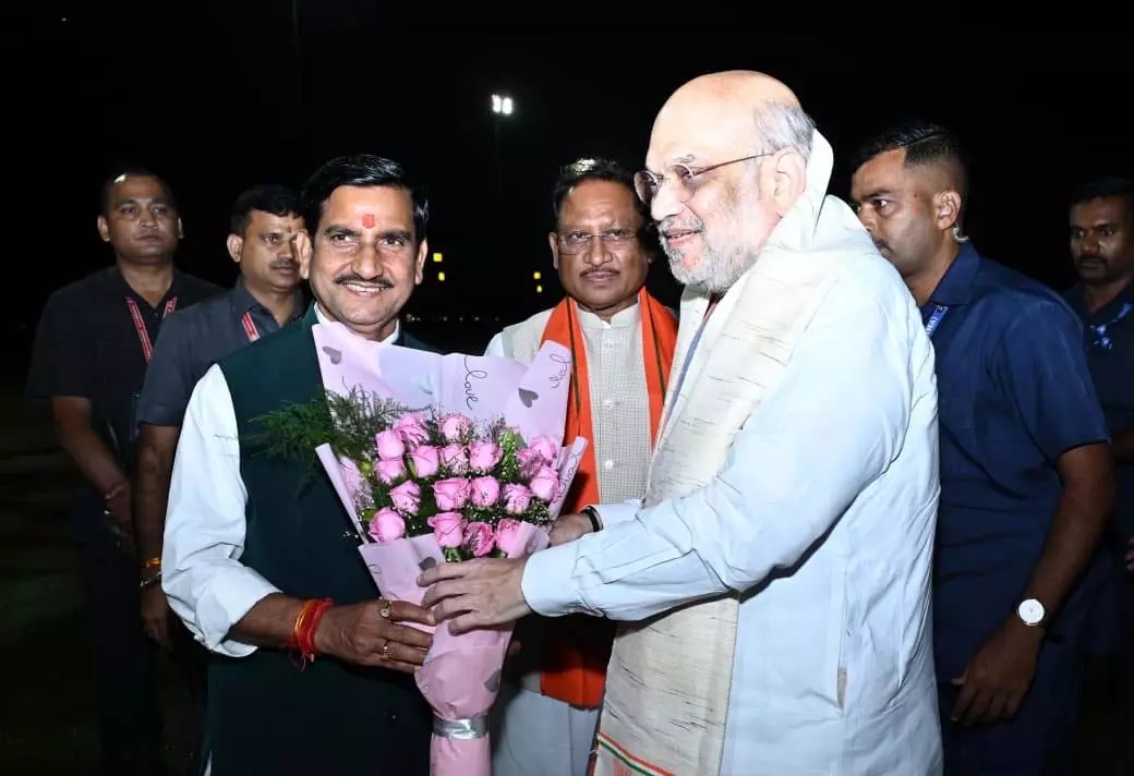 अमित शाह के सान्निध्य में नई प्रेरणा, गौरव और विकास की राह: तोखन साहू अमित शाह के सान्निध्य में नई प्रेरणा, गौरव और विकास की राह: तोखन साहू