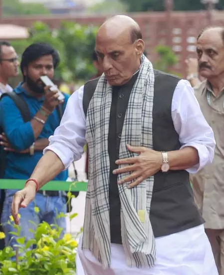 राजनाथ सिंह करेंगे ऑस्ट्रेलिया की यात्रा, व्यापक रणनीतिक साझेदारी को मजबूती राजनाथ सिंह करेंगे ऑस्ट्रेलिया की यात्रा, व्यापक रणनीतिक साझेदारी को मजबूती
