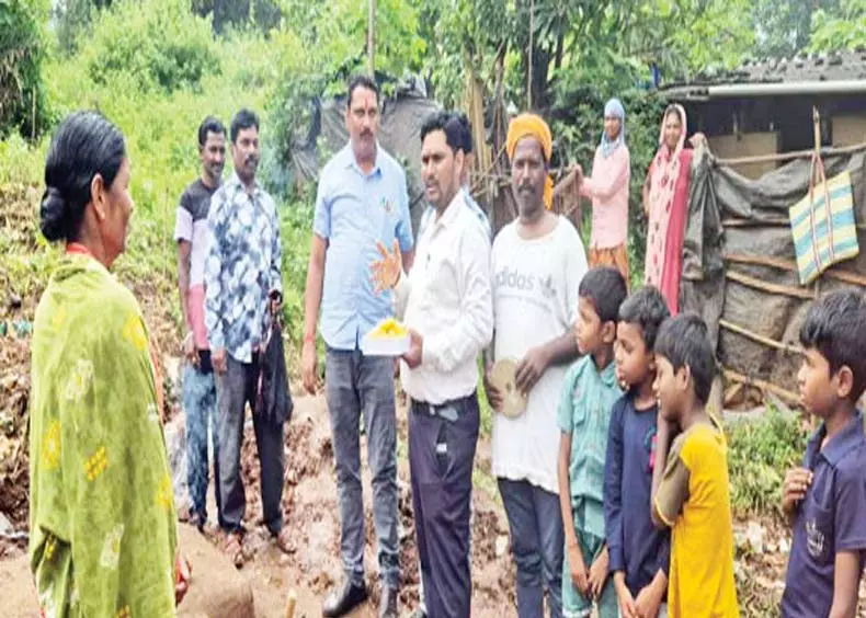 बचेली वार्ड 16 में सामुदायिक भवन निर्माण का भूमिपूजन बचेली वार्ड 16 में सामुदायिक भवन निर्माण का भूमिपूजन