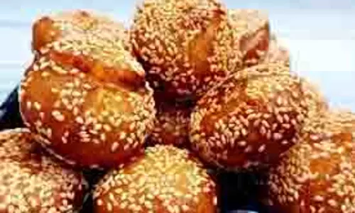 Anarsa Recipe :करवाचौथ पर चावल से तैयार करें रसभरें अनरसे Anarsa Recipe :करवाचौथ पर चावल से तैयार करें रसभरें अनरसे