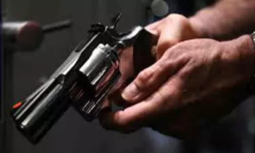 पाकिस्तान: कराची में गोलीबारी की 6 घटनाओं में 4 की मौत पाकिस्तान: कराची में गोलीबारी की 6 घटनाओं में 4 की मौत