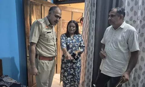 Panipat के एक गांव में 54 वर्षीय महिला की चाकू मारकर हत्या