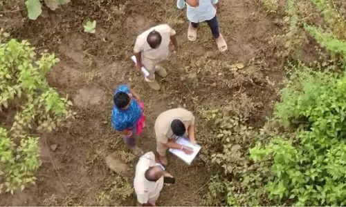 Odisha : बलांगीर में पड़ोसी से झगड़े के बाद बुजुर्ग व्यक्ति ने आत्महत्या कर ली